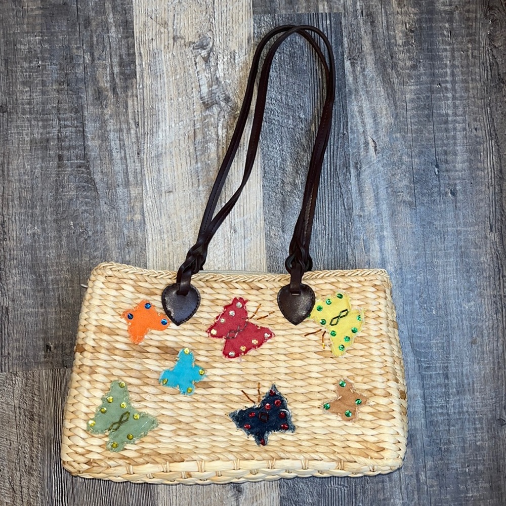 Vintage basket butterfly purse